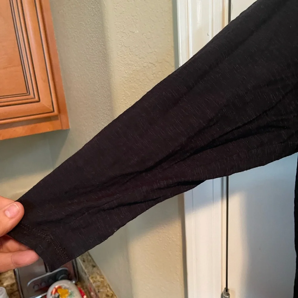 Black top with butterfly. Size 18/20. - Picture 6 of 6